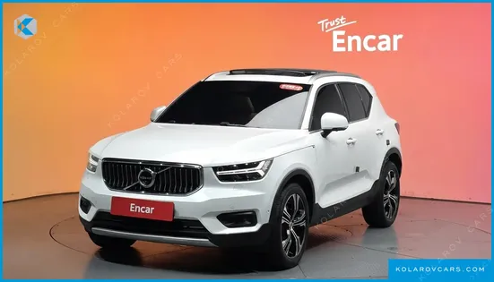 VOLVO XC40 B4 INSCRIPTION