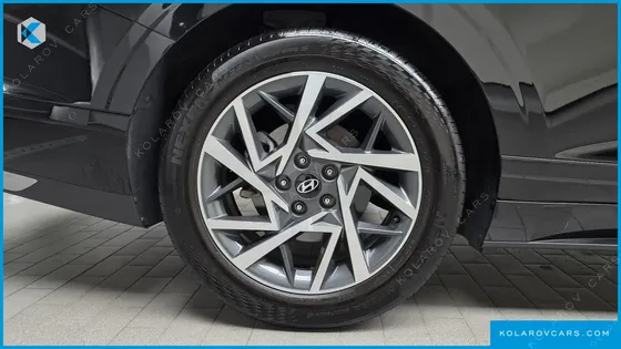 HYUNDAI GRANDEUR 2,5 GASOLINE 2WD
