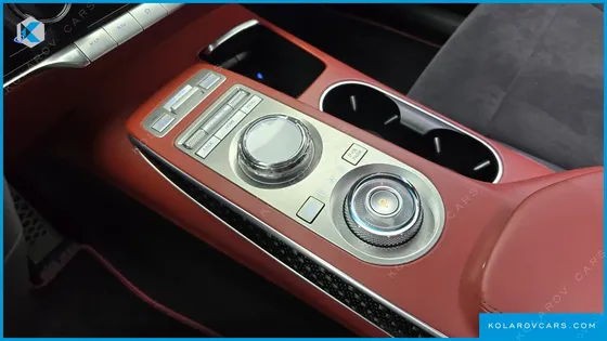 GENESIS GV70 2.5T GASOLINE 2WD