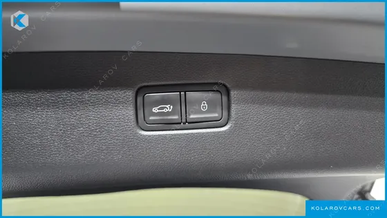 GENESIS GV70 2.5T GASOLINE 2WD