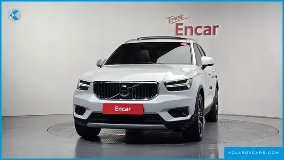 VOLVO XC40 B4 INSCRIPTION