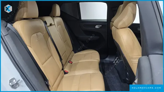 VOLVO XC40 B4 INSCRIPTION