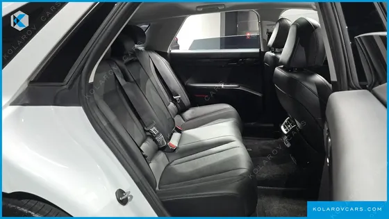 HYUNDAI GRANDEUR 2,5 GASOLINE 2WD
