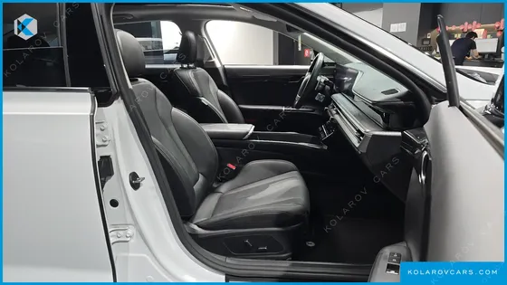 HYUNDAI GRANDEUR 2,5 GASOLINE 2WD