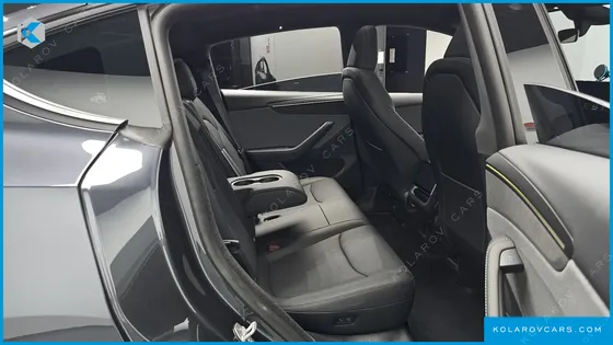 TESLA MODEL Y PREMIUM RWD