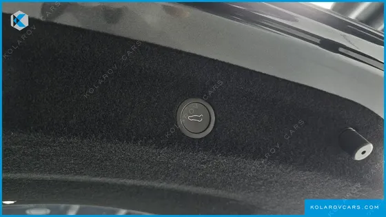 TESLA MODEL Y PREMIUM RWD