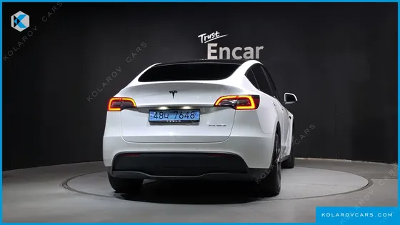 TESLA MODEL Y LONG RANGE AWD