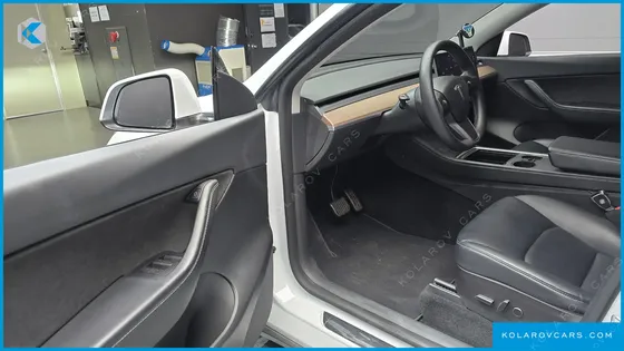 TESLA MODEL Y LONG RANGE AWD