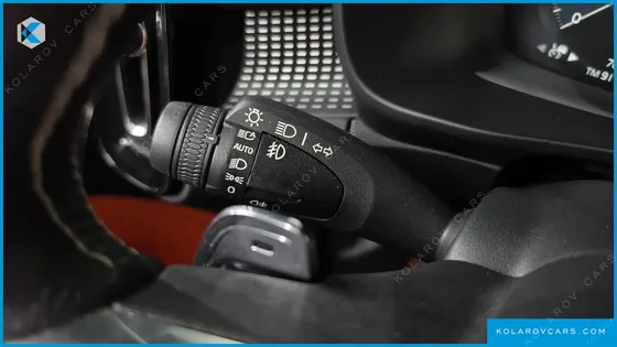 VOLVO XC40 T4 R-DESIGN