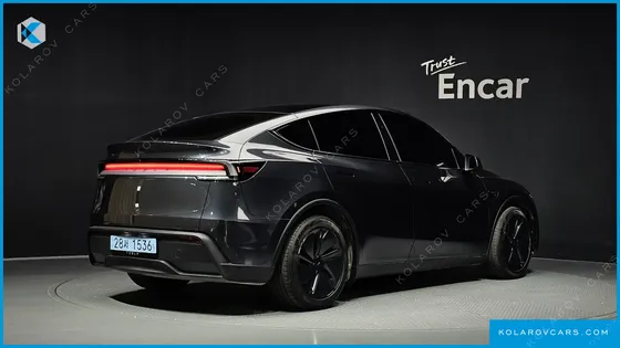 TESLA MODEL Y RWD