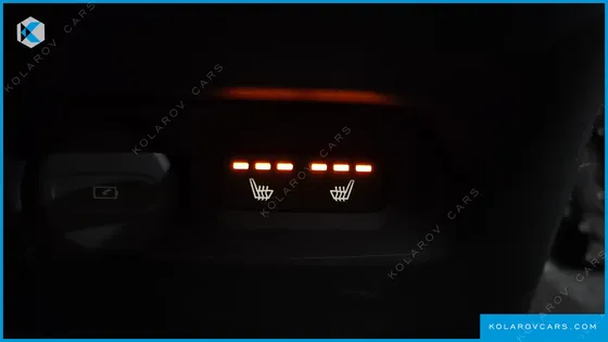 VOLVO XC40 T4 R-DESIGN