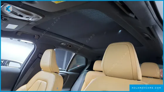 VOLVO XC40 T4 R-DESIGN