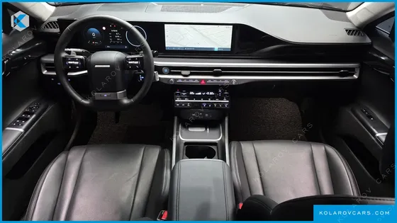 HYUNDAI GRANDEUR 2,5 GASOLINE 2WD