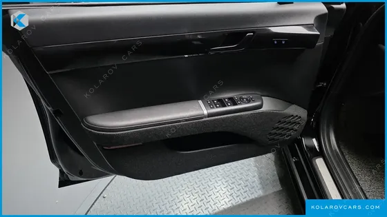HYUNDAI GRANDEUR 2,5 GASOLINE 2WD
