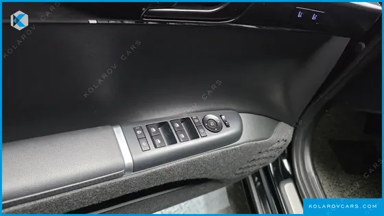 HYUNDAI GRANDEUR 2,5 GASOLINE 2WD
