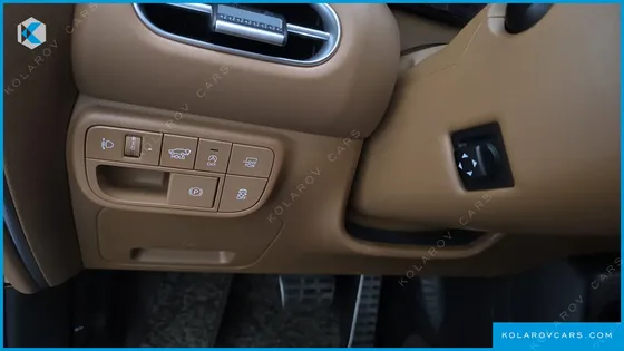 HYUNDAI PALISADE GASOLINE 2.5T 2WD 7-SEATER
