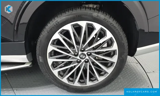 HYUNDAI PALISADE GASOLINE 2.5T 2WD 7-SEATER