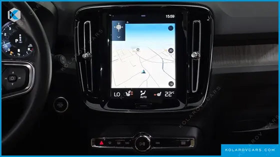 VOLVO XC40 B4 INSCRIPTION