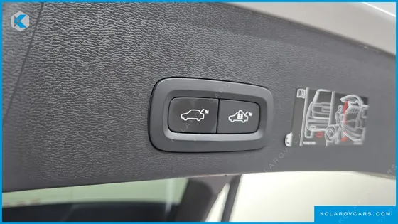 VOLVO XC40 B4 INSCRIPTION