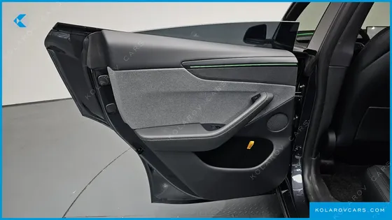 TESLA MODEL Y PREMIUM RWD