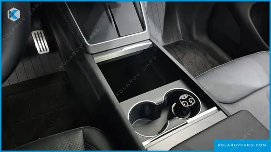 TESLA MODEL Y PREMIUM RWD