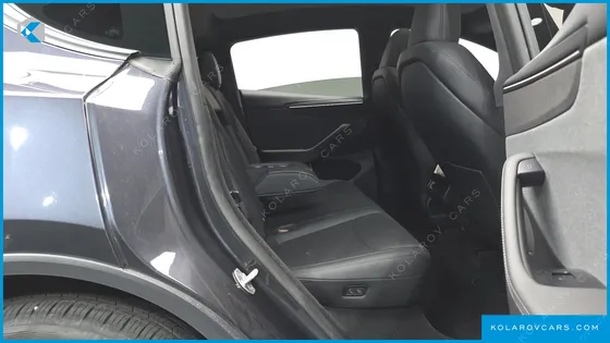 TESLA MODEL Y PREMIUM RWD