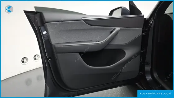 TESLA MODEL Y PREMIUM RWD
