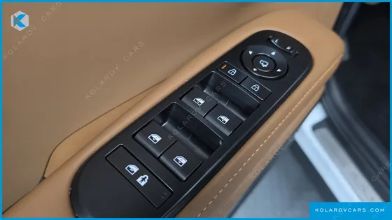 HYUNDAI PALISADE GASOLINE 2.5T 4WD 7-SEATER