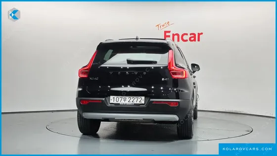 VOLVO XC40 B4 INSCRIPTION