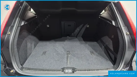 VOLVO XC40 B4 INSCRIPTION