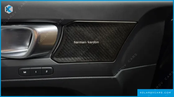 VOLVO XC40 B4 INSCRIPTION