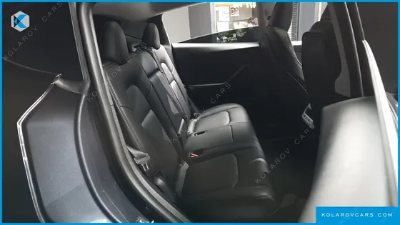 TESLA MODEL Y RWD