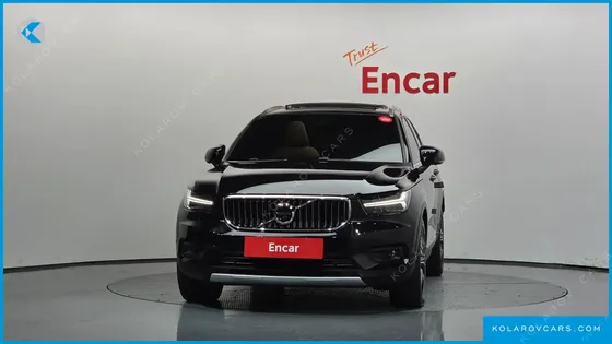 VOLVO XC40 B4 INSCRIPTION