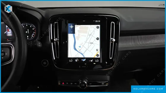 VOLVO XC40 B4 INSCRIPTION