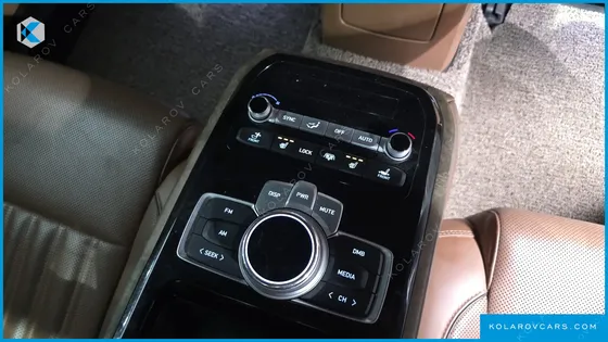 GENESIS G90 3.3 T AWD