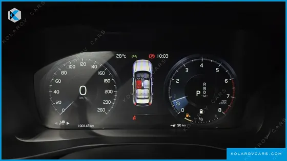 VOLVO XC40 B4 R-DESIGN