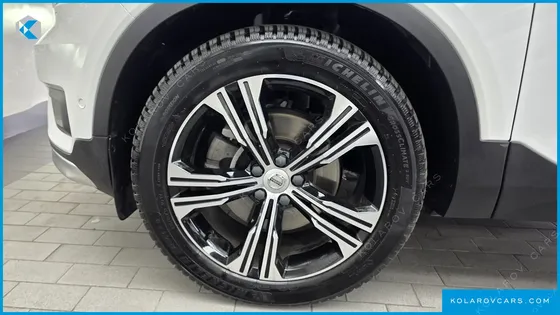 VOLVO XC40 T4 INSCRIPTION