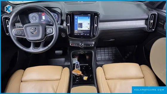 VOLVO XC40 T4 INSCRIPTION