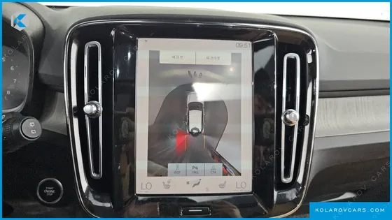 VOLVO XC40 B4 INSCRIPTION
