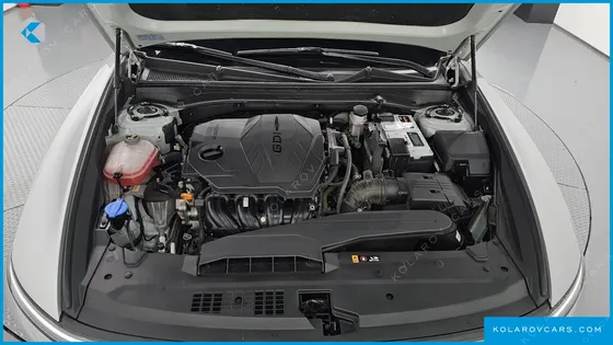 HYUNDAI GRANDEUR 2,5 GASOLINE 2WD