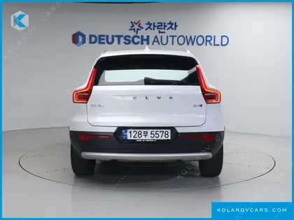 VOLVO XC40 B4 INSCRIPTION