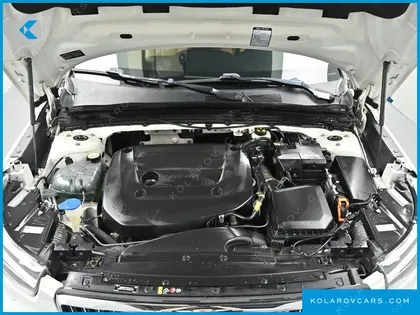 VOLVO XC40 B4 INSCRIPTION