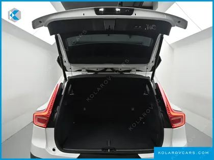 VOLVO XC40 B4 INSCRIPTION