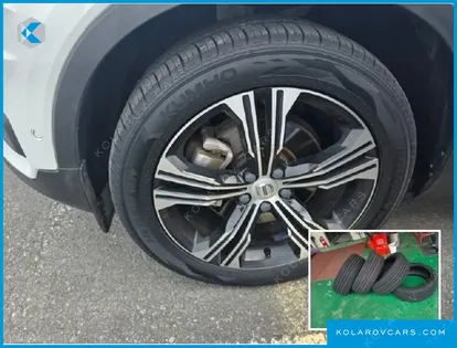 VOLVO XC40 B4 INSCRIPTION