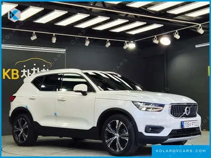 VOLVO XC40 B4 INSCRIPTION