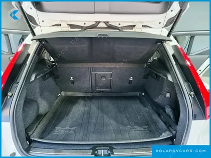 VOLVO XC40 B4 INSCRIPTION