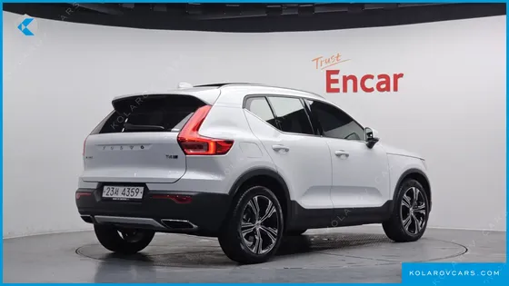 VOLVO XC40 T4 INSCRIPTION