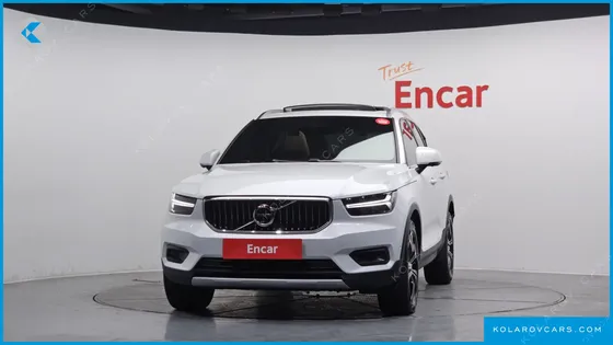 VOLVO XC40 T4 INSCRIPTION