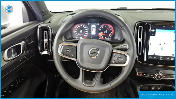 VOLVO XC40 T4 INSCRIPTION