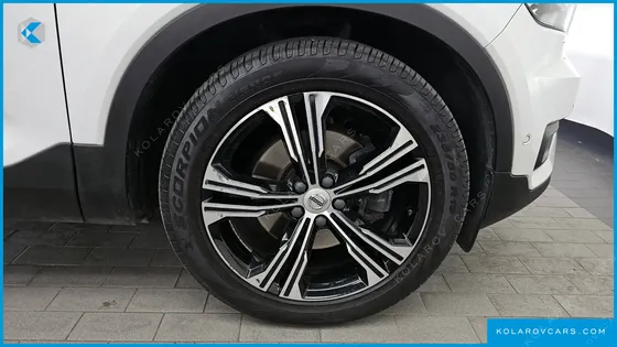 VOLVO XC40 T4 INSCRIPTION